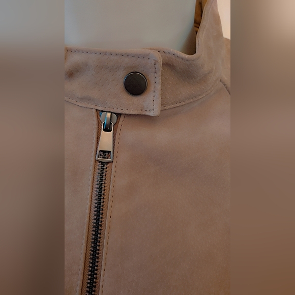 Women's Tan Genuine Leather Jacket 🤎 - Picture 5 of 11